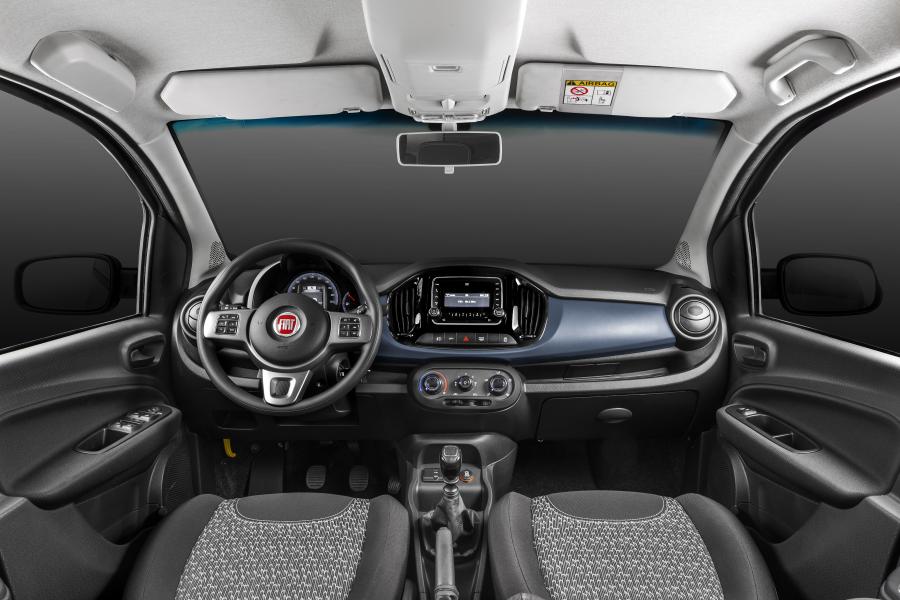 Интерьер Fiat Uno Attractive 2016 года  (фото 24 из 28)